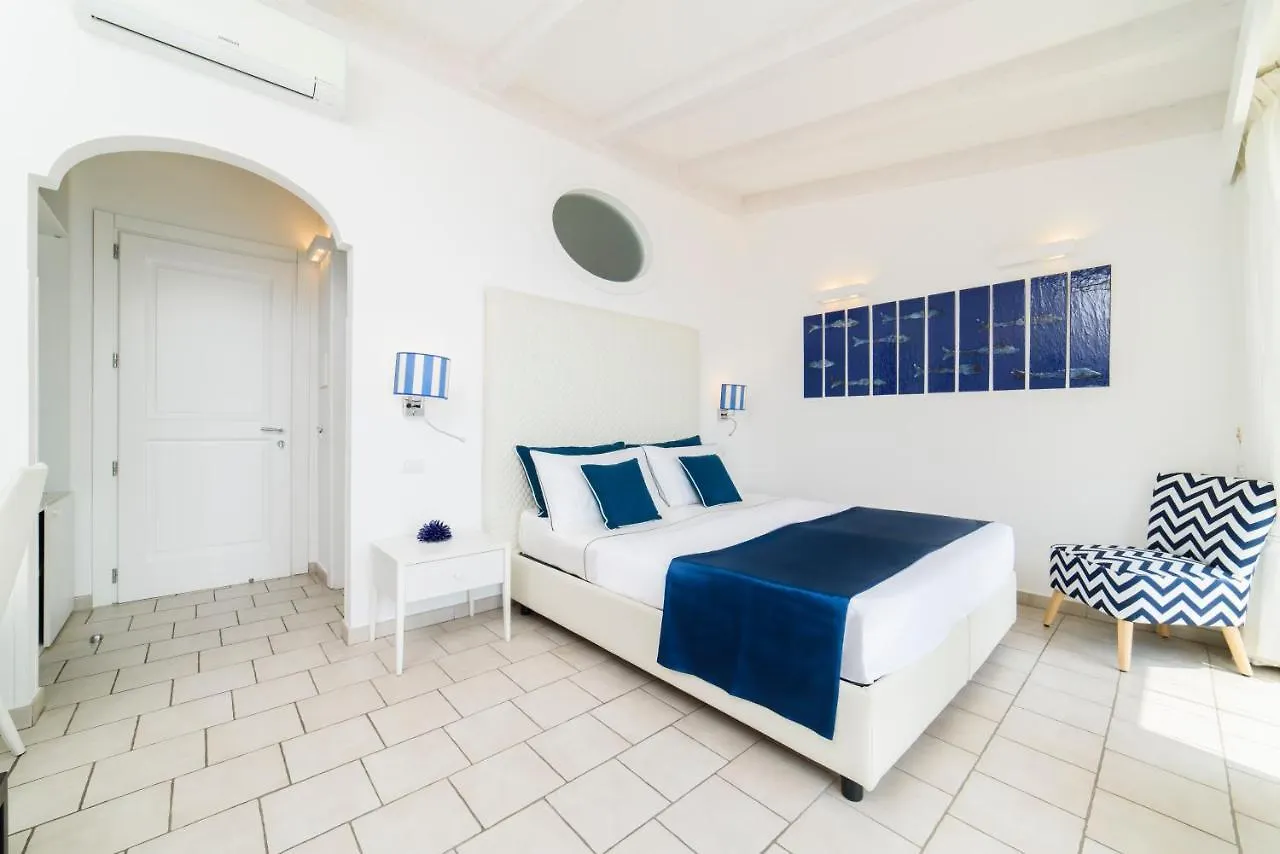 Residenza Al Pesce D'Oro Bed & Breakfast Amalfi 2*,