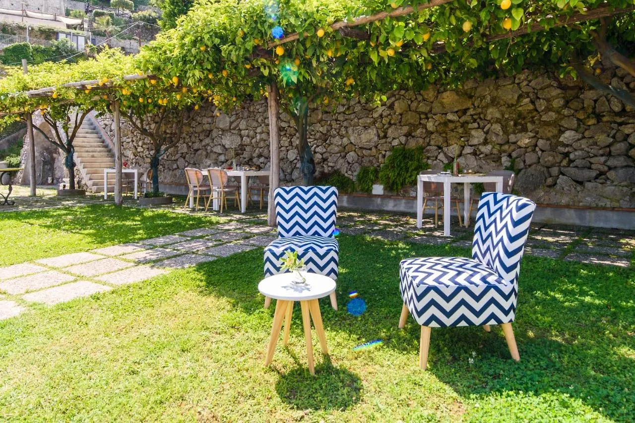 Residenza Al Pesce D'Oro Bed & Breakfast Amalfi