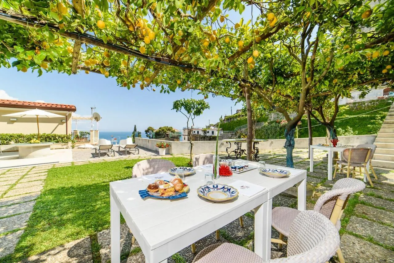 Bed and Breakfast Residenza Al Pesce D'Oro à Amalfi Italie